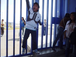 alumno-encadenado-usp